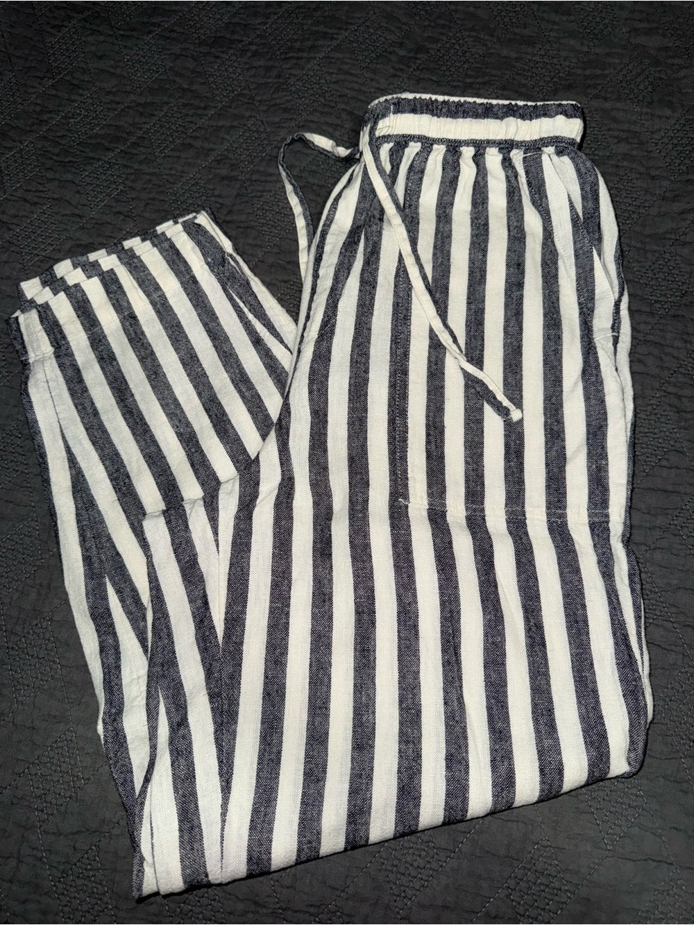 Women's High-Rise Straight Leg Pants-Gray/White Striped Ankle Length-Size XSmall